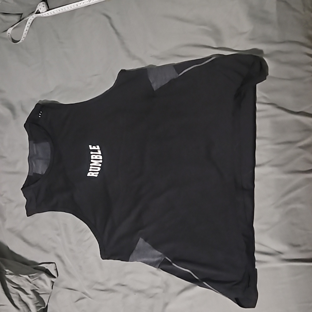 Rumble Boxing tank